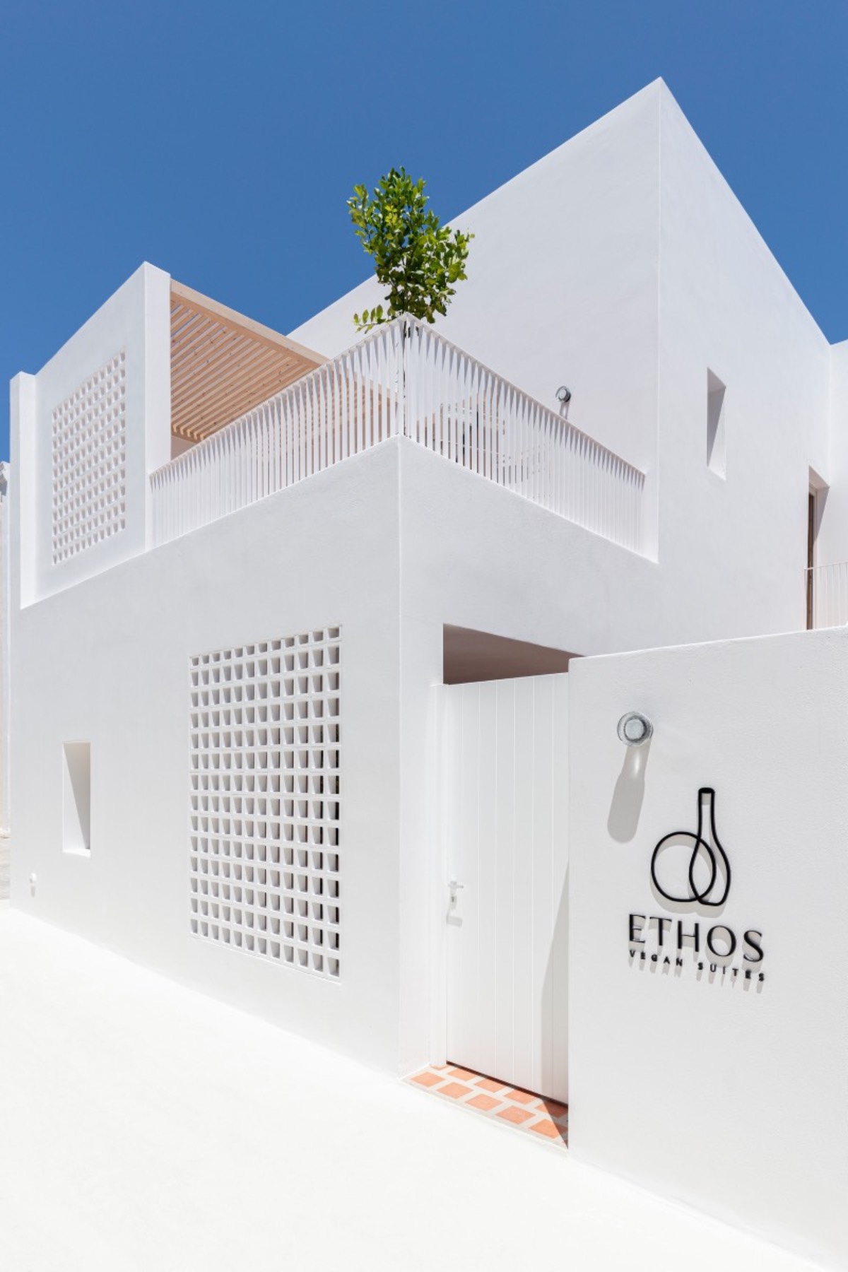 Ethos Vegan Suites Hotel Santorini Fira